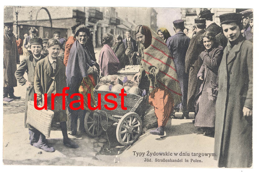 Poland Jews on the street market WWI 